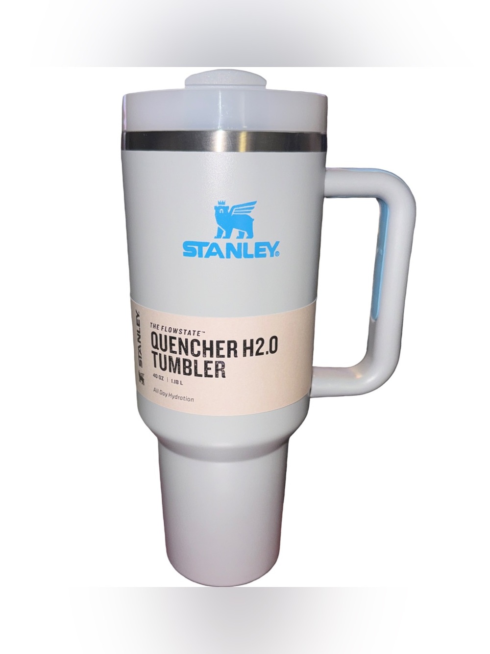 Stanley Light Gray/Blue Quencher H2.0 Tumbler
40 oz
New with Tag